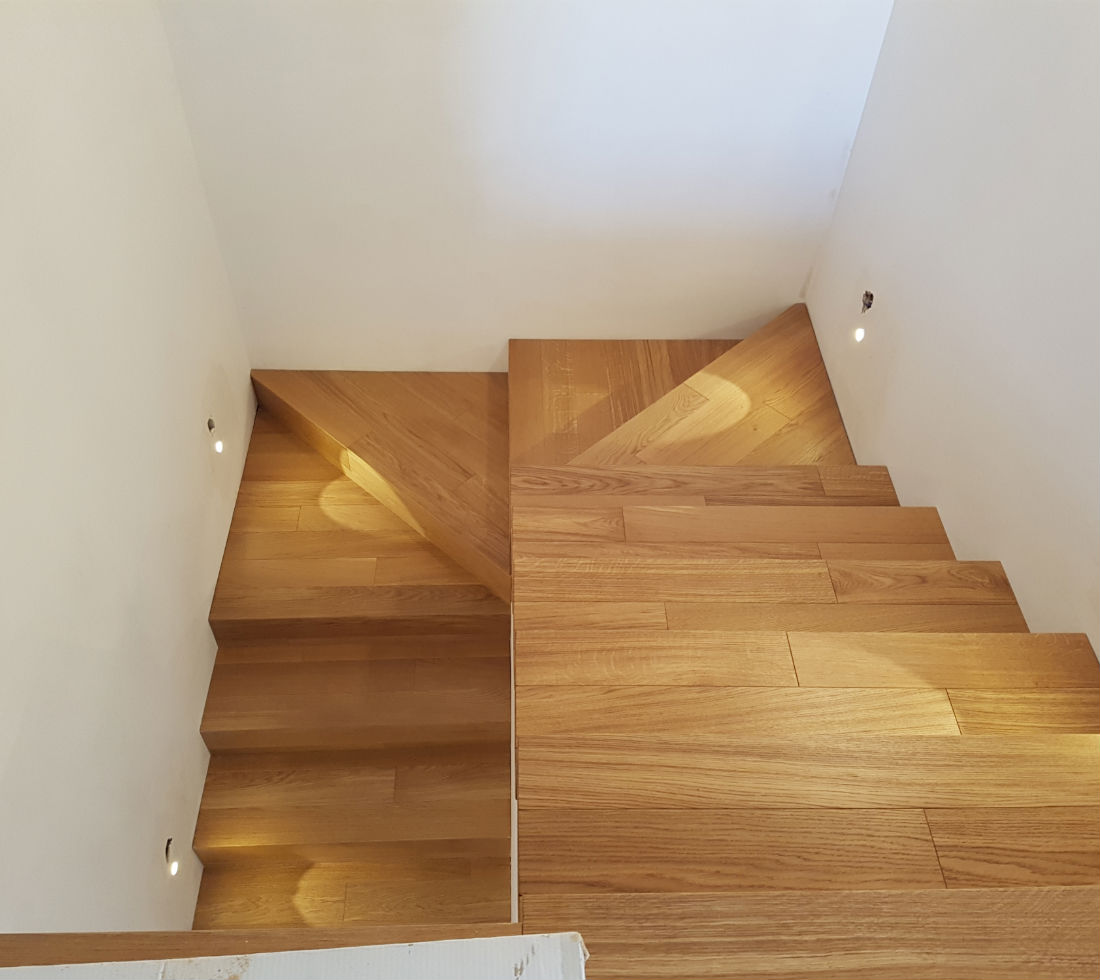 Simone Ambrosini scale in legno 1